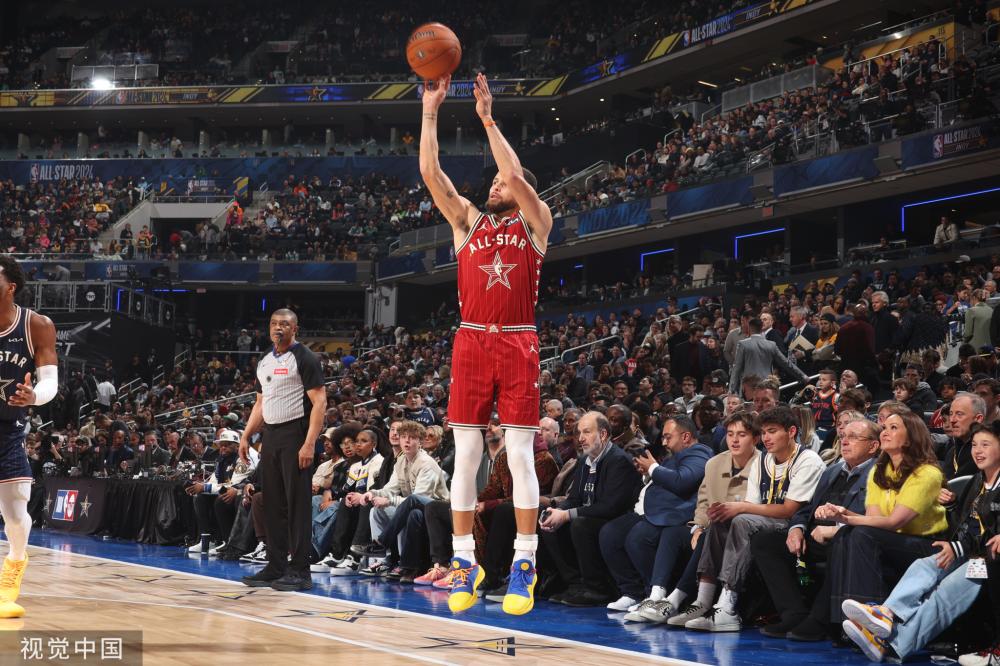 她们通过团 她们通过团