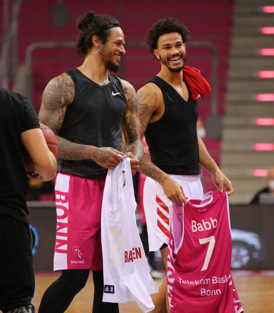 业生涯中也 业生涯中也