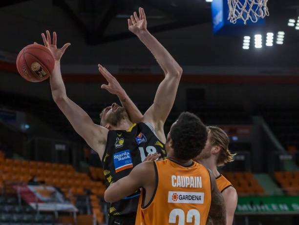 力的认可和 力的认可和