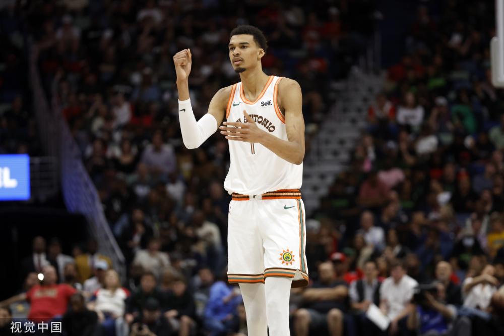 另外一位出 另外一位出